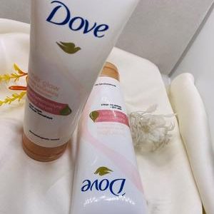 radiant-glow-facial-cleanser-for-all-skin-types