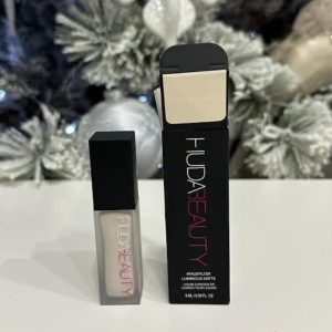 Premium Liquid Foundation Black Packaging All Skin Types